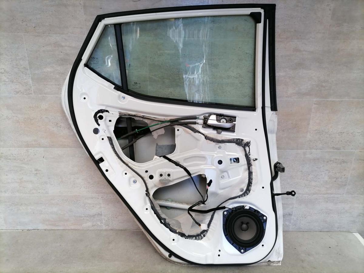 Hyundai I10 IA original T&uuml;r hinten links Polarweiss BMS Bj.2016